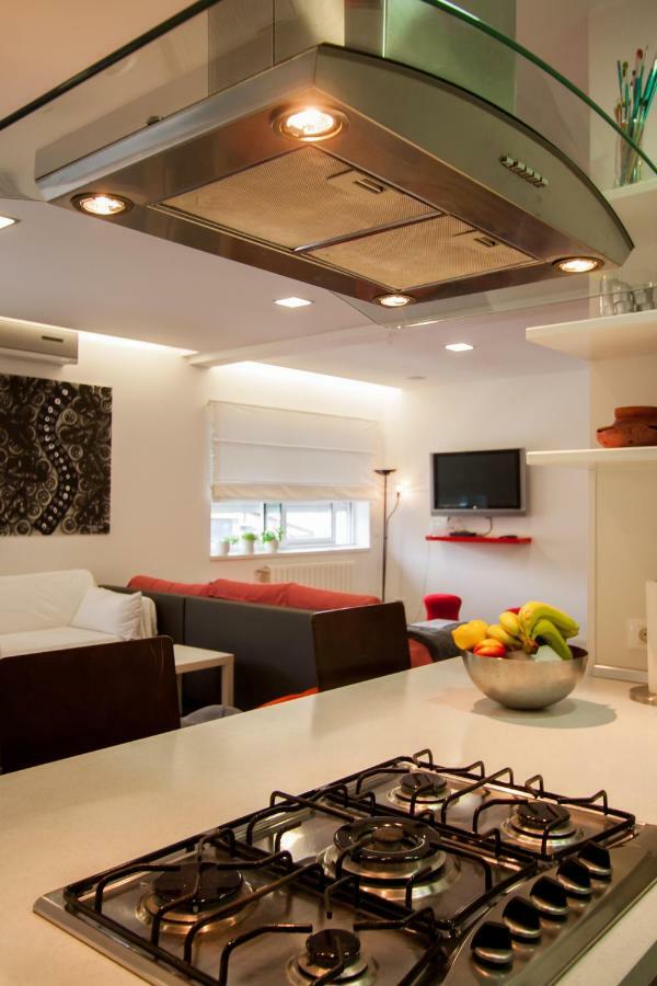 Zen & Art Suite Pula Exterior photo